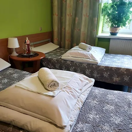 Pokoje Goscinne Koral Radomsko Exterior foto